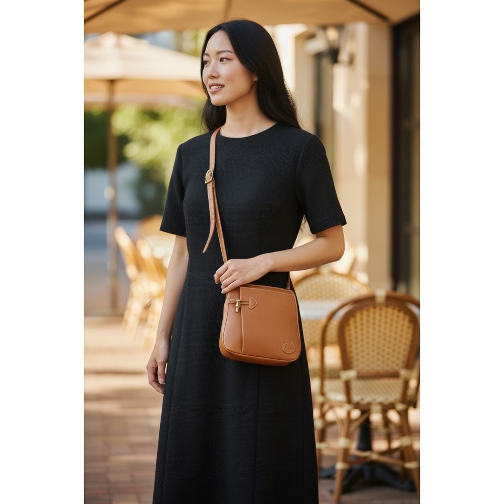 Longchamp RoseauCrossbody Bag Small Cognac Tan Vintage Bamboo Toggle Leather‎
